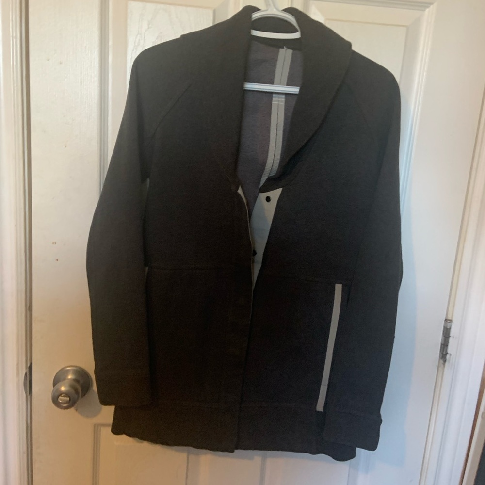 lululemon athletica Black buttons Sweater Jacket